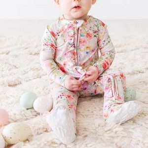 Posh peanut Rose footie zippered one piece size 3-6 months